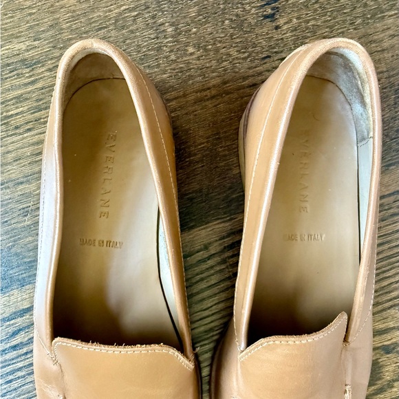 Everlane Women's Tan Loafers - Picture 2 of 9